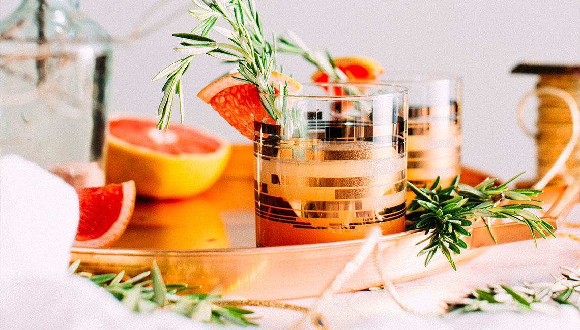 How to Master Mindfully Drink through the Corporate Holiday Season